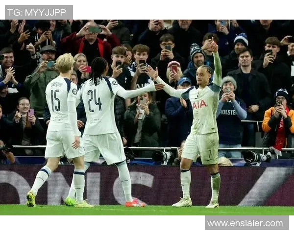 德甲热刺大胜国米帽子戏法引发全场狂欢战术解析与精彩瞬间回顾