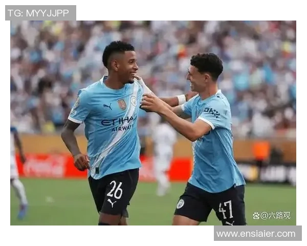 欧冠大战尤文图斯与曼联互交白卷乌龙球瞬间引发全场热议 欧冠大战尤文图斯与曼联互交白卷乌龙球瞬间引发全场热议