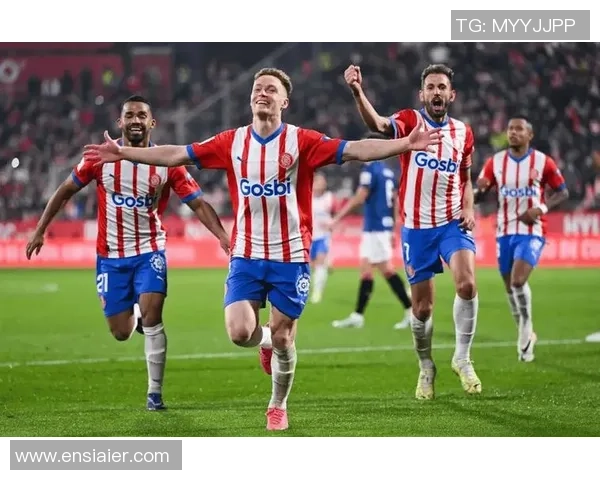 西甲精彩对决：里昂大胜马竞点球大战引发全场狂欢