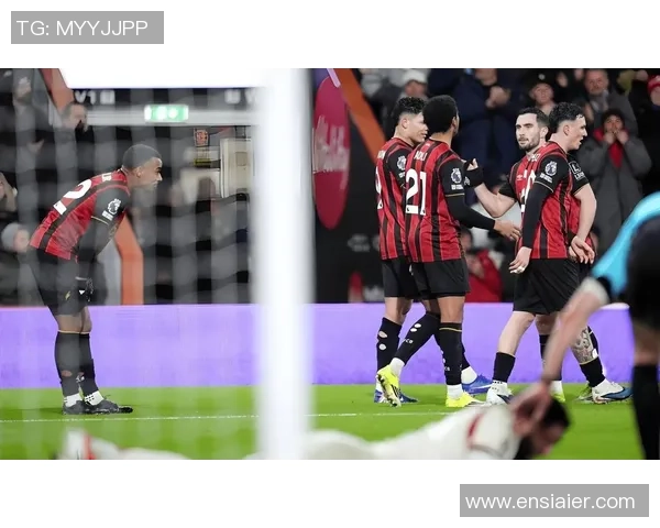 中超精彩对决本菲卡与利物浦战成平局绝杀瞬间震撼全场 中超精彩对决本菲卡与利物浦战成平局绝杀瞬间震撼全场