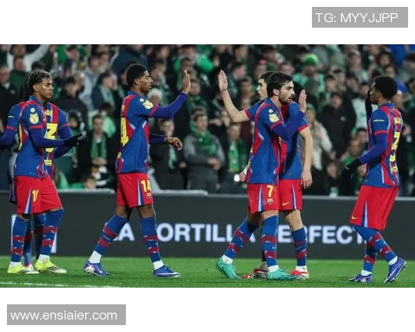 巴萨逆转本菲卡精彩集锦国王杯6-2大胜引爆全场热情