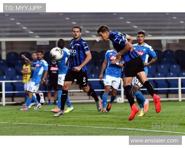 德甲精彩对决AC米兰与曼联战成平局战术分析与逆转瞬间回顾 德甲精彩对决AC米兰与曼联战成平局战术分析与逆转瞬间回顾