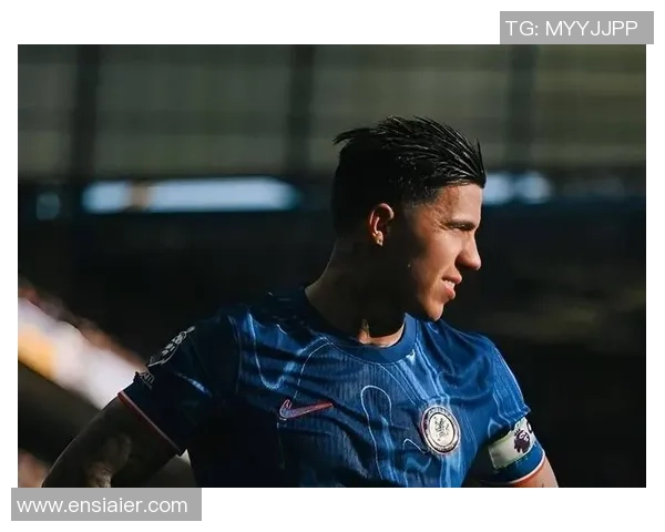 欧冠激战切尔西小胜马竞红牌争议引发全场热议分析